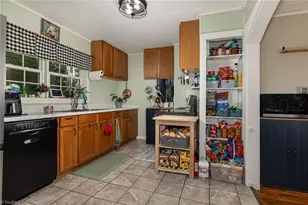 220 Collins Rd, Elkin, NC 28621 - Photo 15