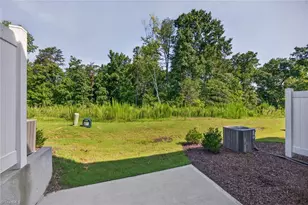814 Falls Grove Trl, High Point, NC 27265 - Photo 21