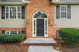 185 Summit Dr, Mocksville, NC 27028 - Photo 3