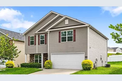 4911 Black Forest Drive, Greensboro, NC 27405 - Photo 3