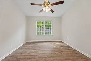 3582 Sydney Oaks Dr, Greensboro, NC 27214 - Photo 11