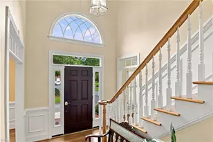 4600 Century Oaks Ln, Winston-Salem, NC 27106 - Photo 3