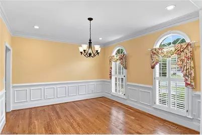 4600 Century Oaks Lane, Winston-Salem, NC 27106 - Photo 3