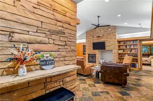 381 Hunters Point, Lexington, NC 27295 - Photo 5