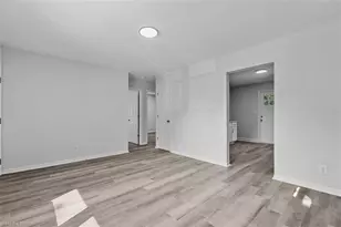 621 Spring Garden Cir, High Point, NC 27260 - Photo 3