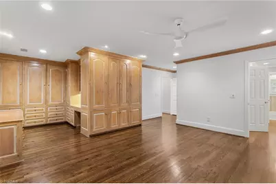 402 Parkmont Drive, Greensboro, NC 27408 - Photo 29