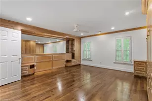 402 Parkmont Dr, Greensboro, NC 27408 - Photo 27