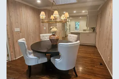 402 Parkmont Drive, Greensboro, NC 27408 - Photo 15