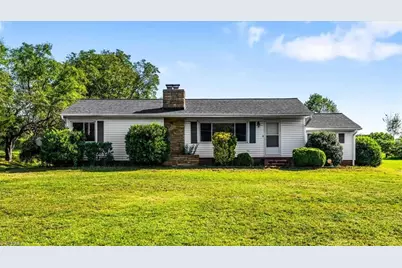 921 E King Street, King, NC 27021 - Photo 1