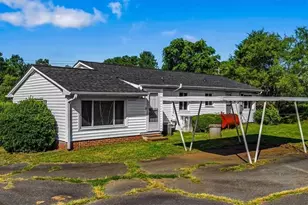 921 E King St, King, NC 27021 - Photo 31