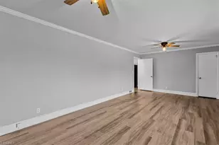 921 E King St, King, NC 27021 - Photo 7