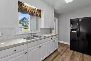 921 E King St, King, NC 27021 - Photo 13