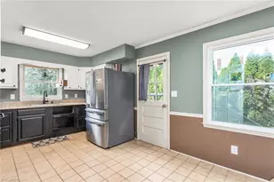 1200 Quail Hollow Rd, Kernersville, NC 27284 - Photo 15