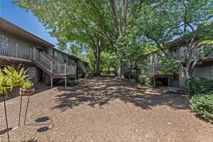3822 Country Club Rd, Winston-Salem, NC 27104 - Photo 25