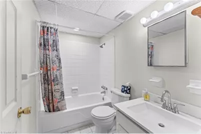 3822 Country Club Road #I, Winston-Salem, NC 27104 - Photo 19