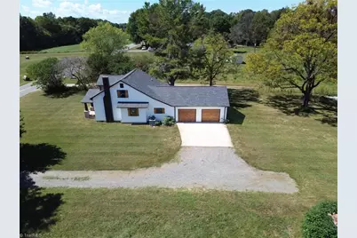 1826 N Oak Ridge Church Road, Yadkinville, NC 27055 - Photo 39