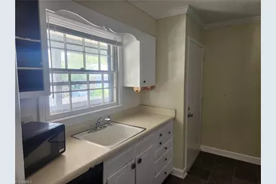2922 Ramsgate Court, Winston-Salem, NC 27106 - Photo 3