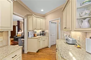 1215 Netterillo Dr, Winston-Salem, NC 27103 - Photo 15