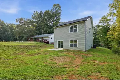 1914 Cedrow Drive, High Point, NC 27260 - Photo 17