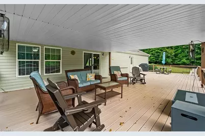 776 Lake Shore Avenue, Lexington, NC 27292 - Photo 31