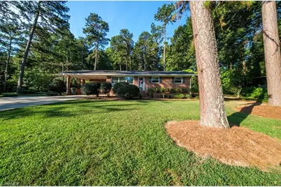 221 Westwood Avenue, Thomasville, NC 27360 - Photo 1