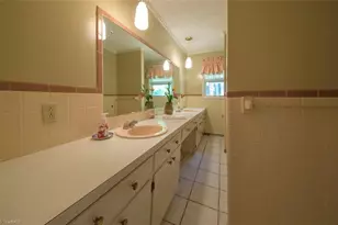 221 Westwood Ave, Thomasville, NC 27360 - Photo 17