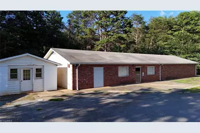 4218 Nc 268, Ararat, NC 27007 - Photo 3