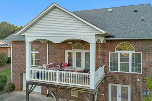 148 Magnolia Dr, North Wilkesboro, NC 28659 - Photo 5