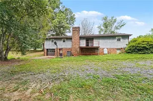 4563 Nc Hwy 268, Pilot Mountain, NC 27401 - Photo 33