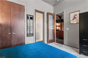 460 Arlington St, Greensboro, NC 27406 - Photo 9
