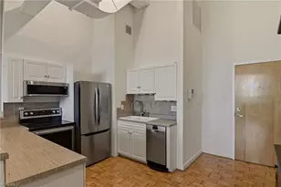 101 N Chestnut St, Winston-Salem, NC 27127 - Photo 17