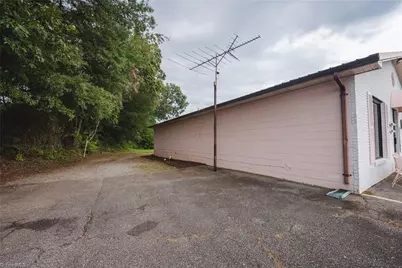 224 School Drive, Taylorsville, NC 28681 - Photo 47