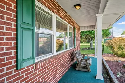 412 N Main Street, Dobson, NC 27017 - Photo 3