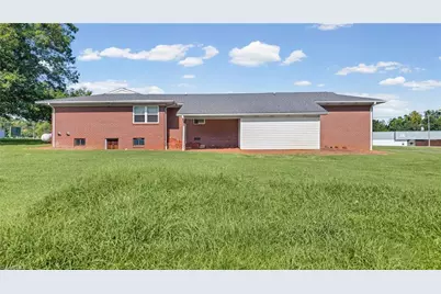 412 N Main Street, Dobson, NC 27017 - Photo 37
