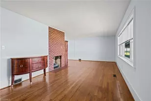 412 N Main St, Dobson, NC 27017 - Photo 5