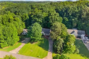 2258 Regency Dr, Randleman, NC 27317 - Photo 27