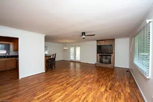 801 Bales Chapel Rd, Jamestown, NC 27282 - Photo 11