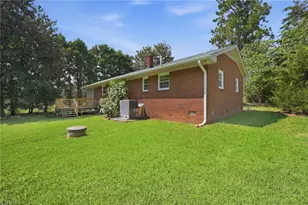 231 Dodson Rd, Mebane, NC 27302 - Photo 31