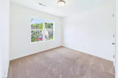 4133 Eastland Avenue, Greensboro, NC 27405 - Photo 15