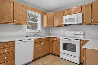 2610 Eldermont Street, Burlington, NC 27215 - Photo 15
