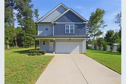 702 Vance Street, Mebane, NC 27302 - Photo 1