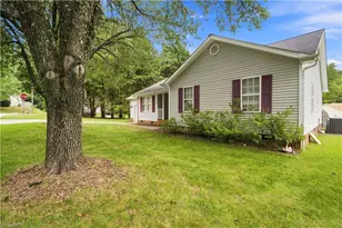 6783 Ironwood Cir, Greensboro, NC 27410 - Photo 3