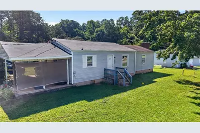 5889 Nc Highway 66, King, NC 27021 - Photo 9