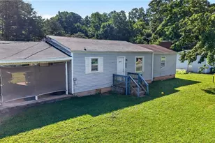 5889 Nc Hwy 66, King, NC 27021 - Photo 9