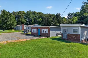 5889 Nc Hwy 66, King, NC 27021 - Photo 13