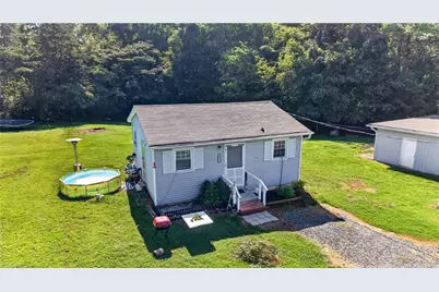 5889 Nc Highway 66, King, NC 27021 - Photo 11