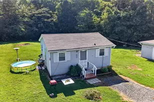 5889 Nc Hwy 66, King, NC 27021 - Photo 11