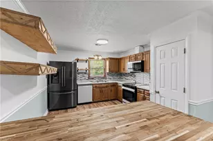 923 Aberdeen Rd, High Point, NC 27265 - Photo 17
