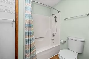 923 Aberdeen Rd, High Point, NC 27265 - Photo 45