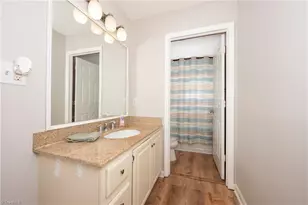 923 Aberdeen Rd, High Point, NC 27265 - Photo 35